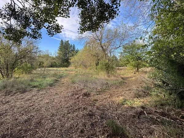 Terrain 1495 m²
