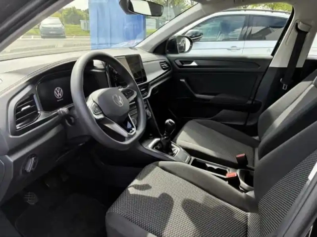 Volkswagen T-Roc 1.0 tsi 116ch — photo 7