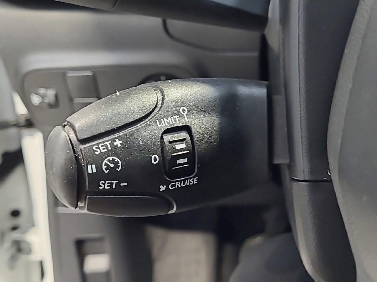 Citroën C3 bluehdi 100 bvm6 you — photo 21