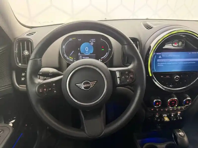 Mini Mini countryman 125 - 95 ch all4 bva6 — photo 16