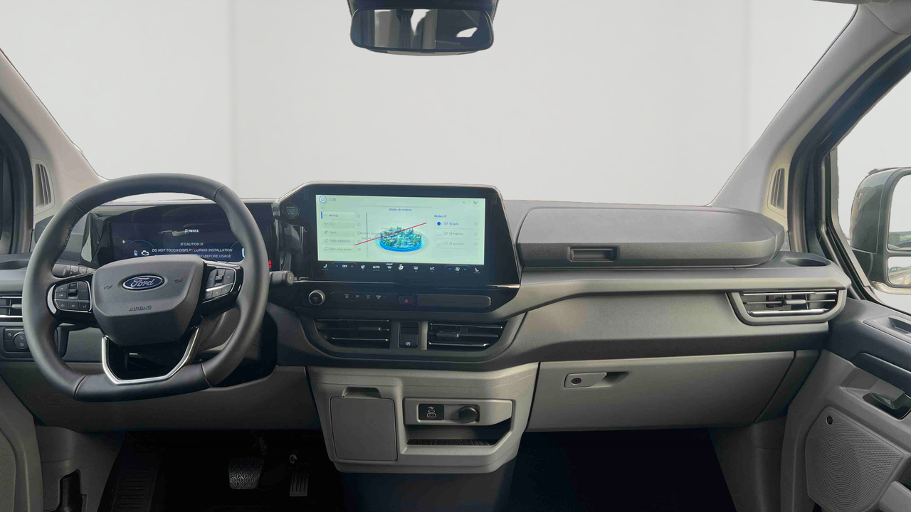 Ford Tourneo Custom 340 L2H1 2.5 Duratec 232 ch PHEV CVT — photo 9