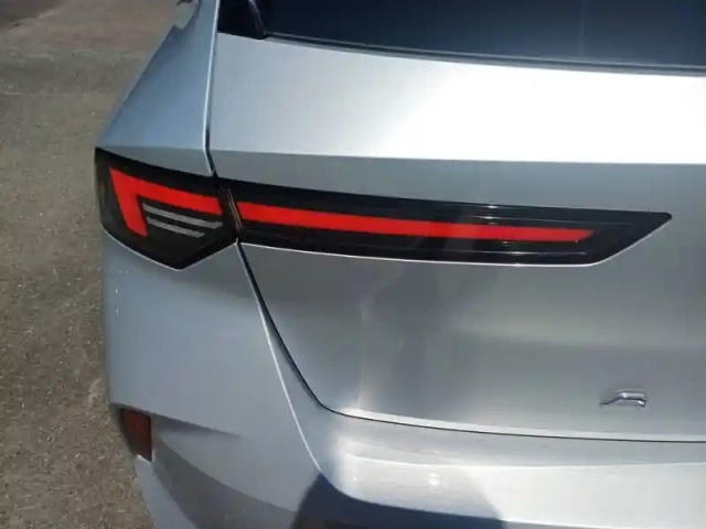 Opel Astra 1.2 turbo 130 ch bvm6 — photo 17