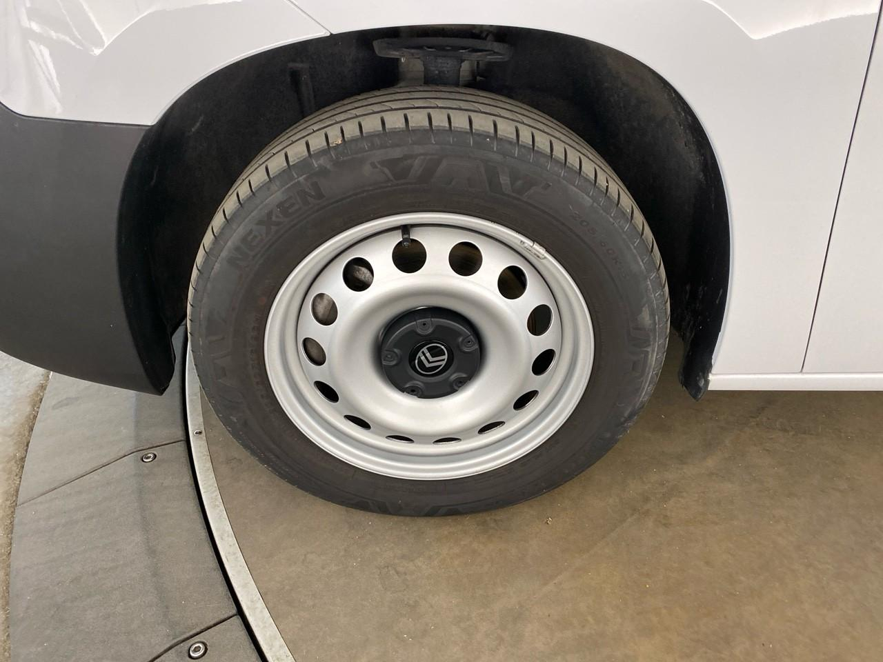 Citroën Berlingo van taille m 1000kg bluehdi 100 s&s bvm6 — photo 11