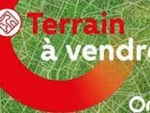Terrain 819 m²