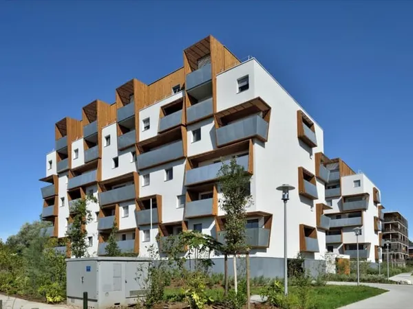 Bègles - Dans rés. BBC, T2 avec balcon, jolies prestations, parking