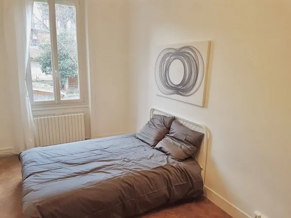 Appartement 1 pièce 90 m²