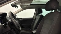 Volkswagen Tiguan 2.0 TDI 150ch Elegance DSG7 — photo 12