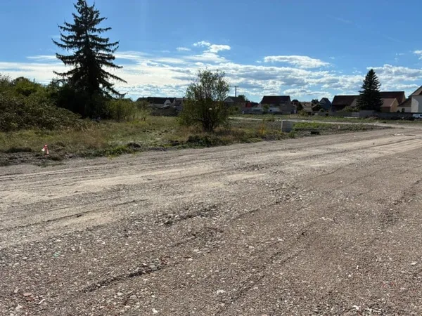Terrain 412 m²
