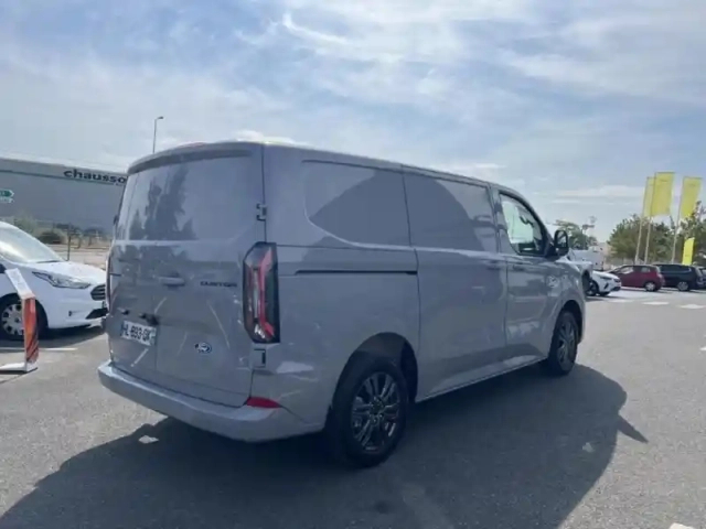 Ford Custom transit  fg 320 l1h1 2.5 duratec 232ch hybride rechargeable limited cvt — photo 5
