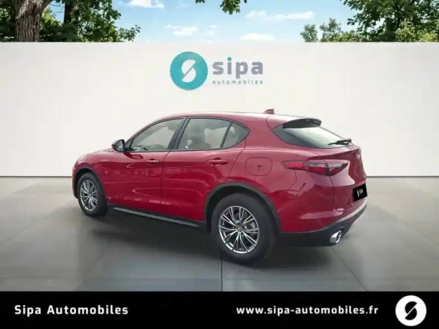 Alfa Romeo Stelvio 2.2 160 ch at8 — photo 3