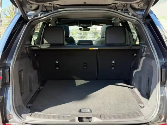 Land Rover Discovery Sport p270e phev 269ch dynamic se 8cv — photo 12