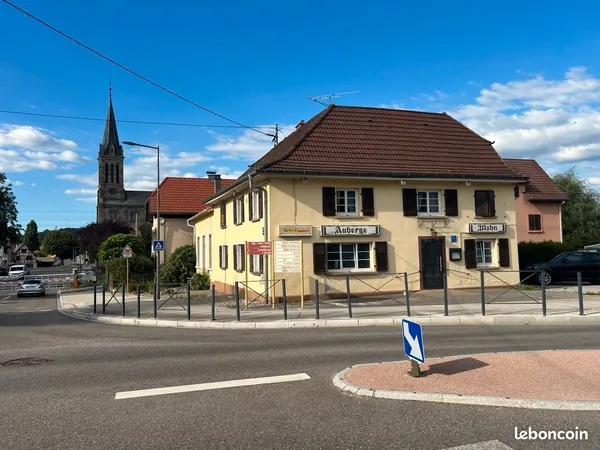 Restaurant et maison d'habitation