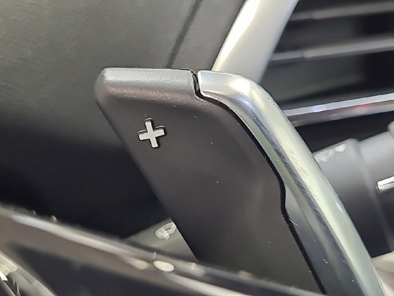 Peugeot 3008 puretech 130ch s&s eat8 allure pack — photo 24