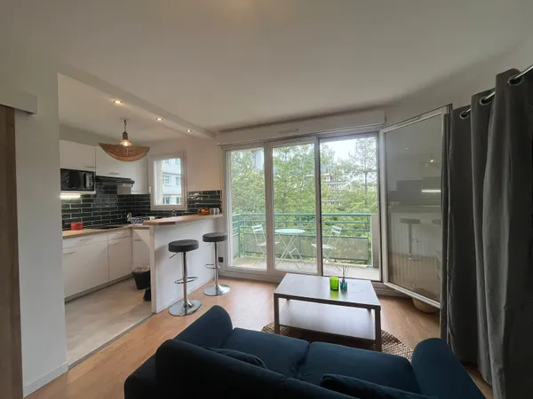 Grand Studio - proche de Paris - Clichy