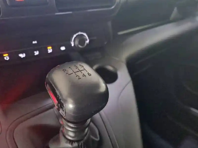 Peugeot Partner bluehdi 100 s&amp;s bvm6 — photo 14