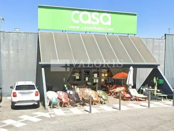 LOCAL COMMERCIAL à LOUER