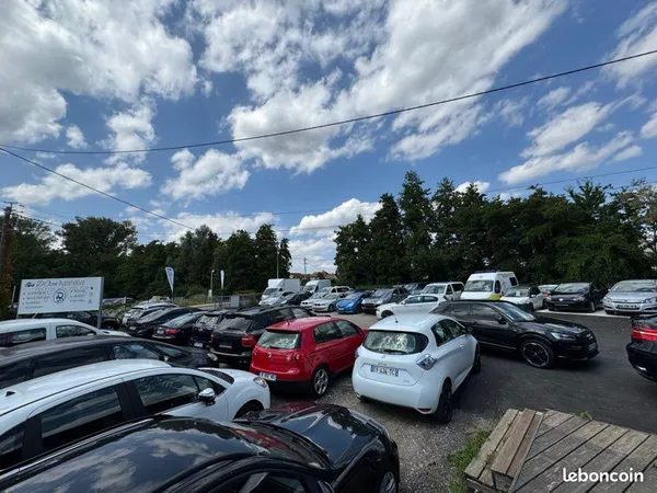 Vends Bail Commercial 1750m2 Ext + 310m2 Inté - Toutes activités - Belle visibilité - Gros potentiel