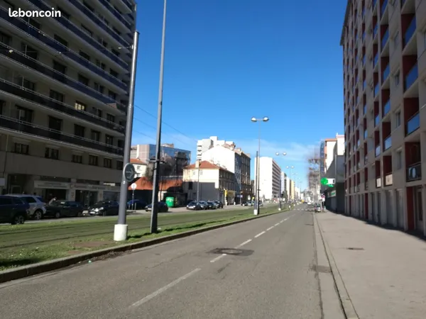 à louer - garage fermé et sécurisé - saint-étienne