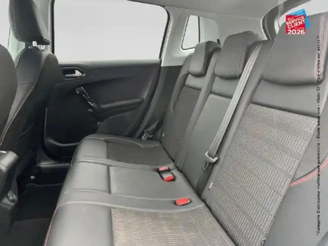 Peugeot 2008 1.2 puretech 110ch gt line s&amp;s — photo 27