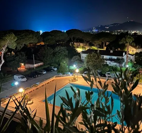 Appartement T2 Hyères plage