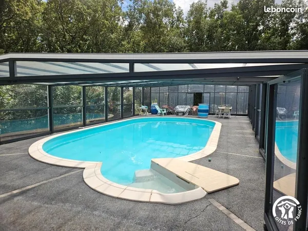 PUYBEGON - MAISON 178 m² - APPARTEMENT INDÉPENDANT - TERRAIN BOISÉ 6 000 m² - PISCINE Chauffée et co
