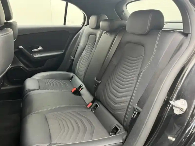 Mercedes Classe A 160 business line — photo 13