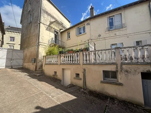 Immeuble de 6 appartements à Chinon