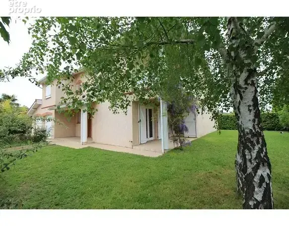 Maison 7 pièces 186 m²