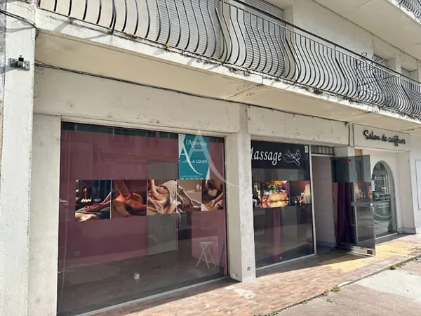 Bureaux 1 pièce 42 m²