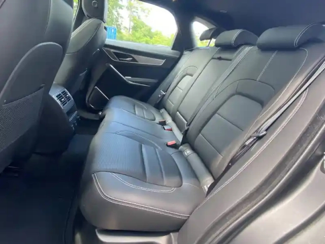 Jaguar F-Pace 2.0 - p400e phev awd bva8 — photo 12