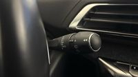 Peugeot 3008 HYBRID 225ch Allure Pack e-EAT8 — photo 24