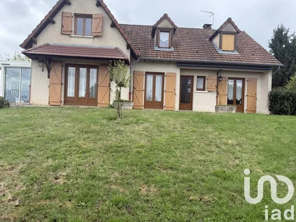 Maison 7 pièces 195 m²