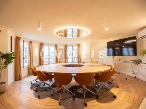 Bureau 448 m²