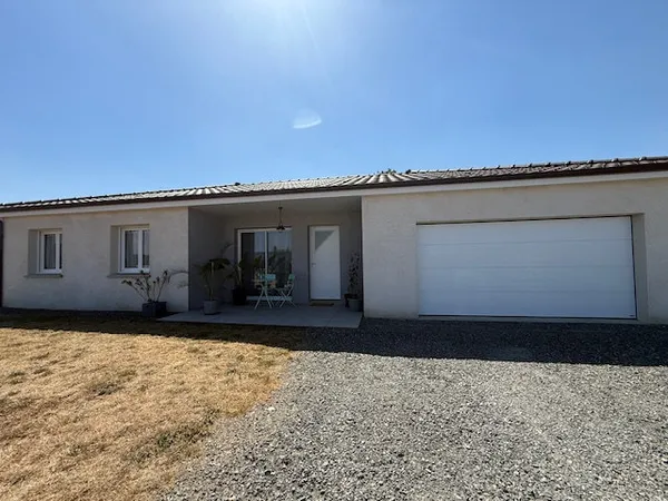 Maison lumineuse de 2022