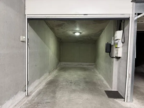 Parking 12 m²