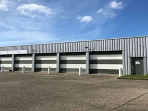 Bâtiments 588m² à louer à St Dizier ZA Pré Moinot