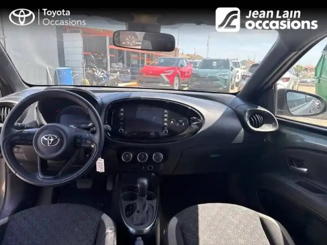 Toyota Aygo X 1.0 vvt-i 72 s-cvt — photo 18