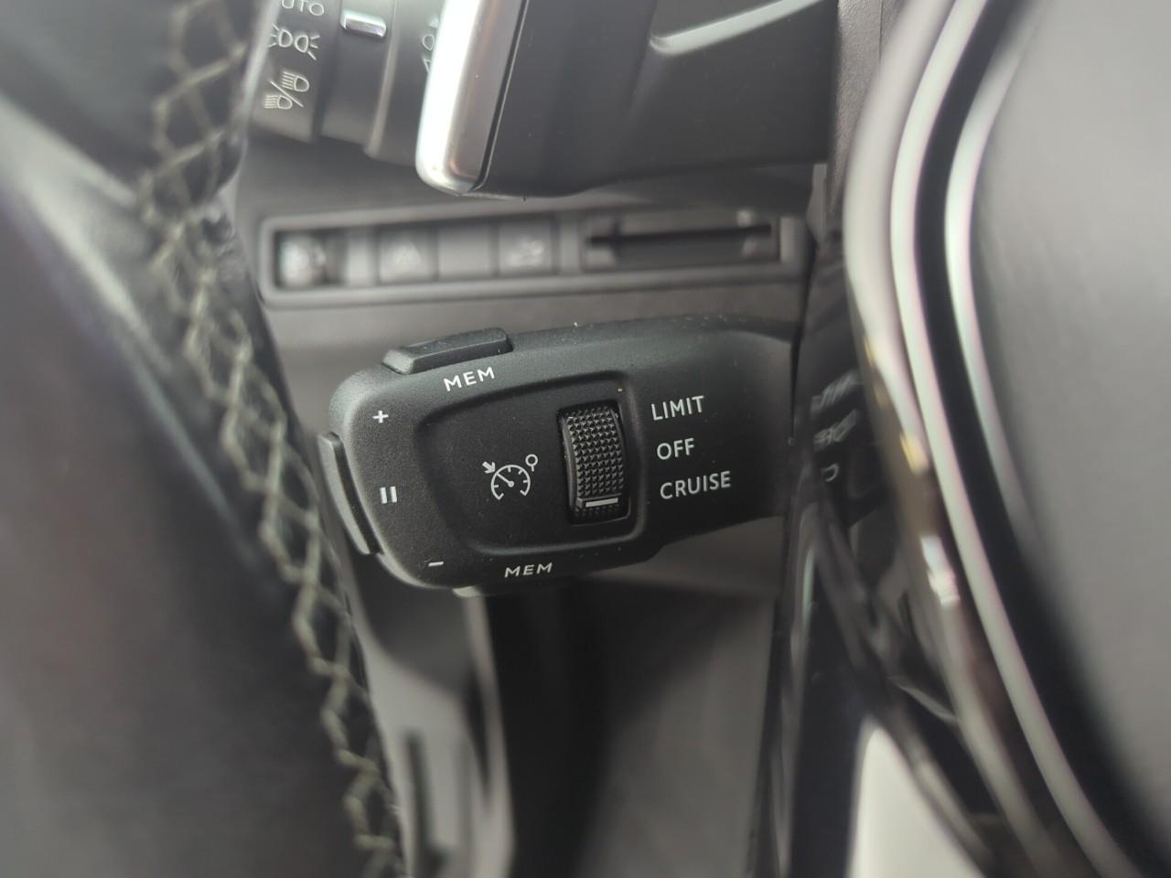 Peugeot 3008 puretech 130ch s&s eat8 allure pack — photo 22
