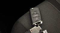 Volkswagen T-Roc 2.0 TDI 150ch Life DSG7 — photo 16
