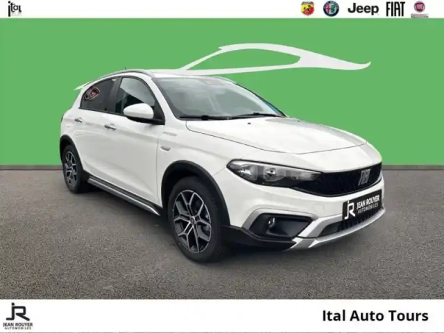Fiat Tipo cross 1.6 multijet 130ch s/s plus my22 — photo 3