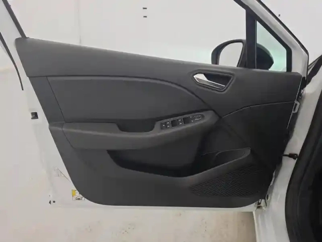 Renault Clio tce 90 — photo 53
