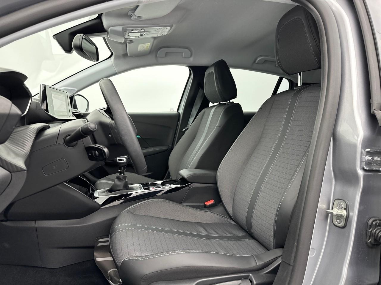 Peugeot 208 puretech 100 s&s bvm6 allure — photo 9