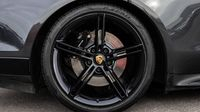 Porsche Taycan 680ch Turbo MY23 — photo 19