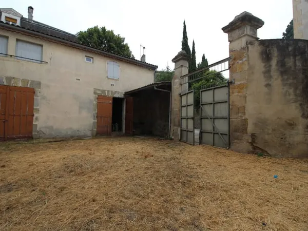 Centre Limoux - Maison T4 avec double garage et cour