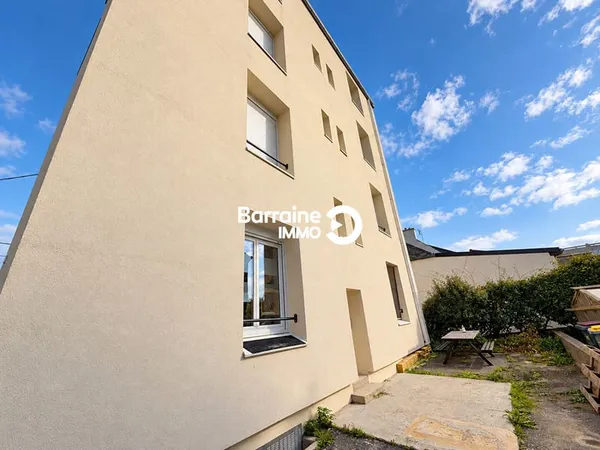 GUIPAVAS APPARTEMENT T1 Bis de 30.88 m² - Parfait état