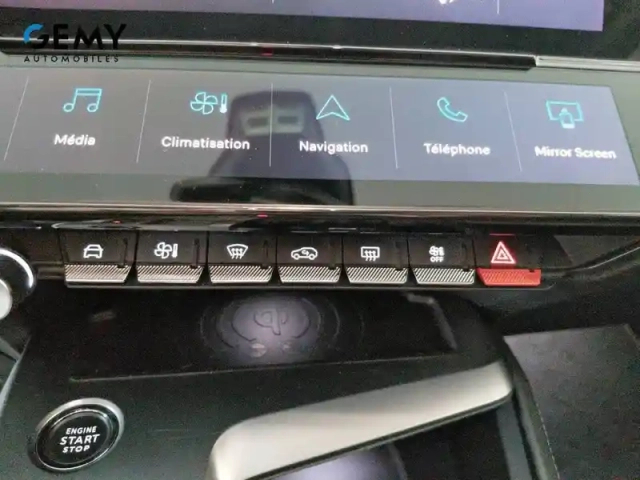 Peugeot 308 phev 180 e-eat8 — photo 176