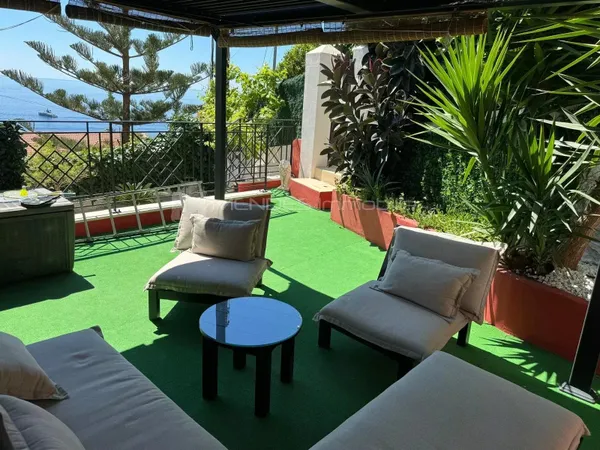 VILLA PRIVÉE FRONTIÈRE DE MONACO CAP D AIL