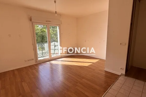 Studio 1 pièce 31 m²