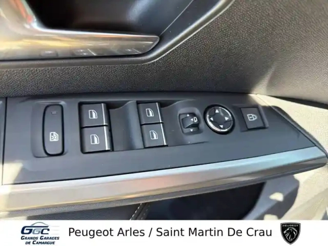 Peugeot 3008 electrique 325 ch 4x4 73 kwh — photo 14