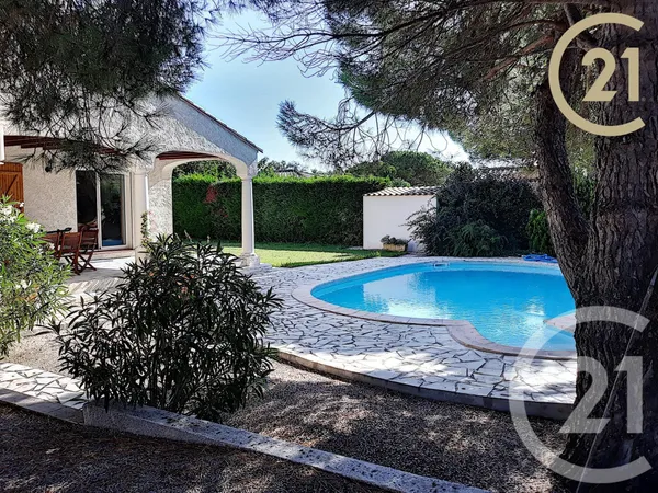 Maison 7 pièces 275 m²